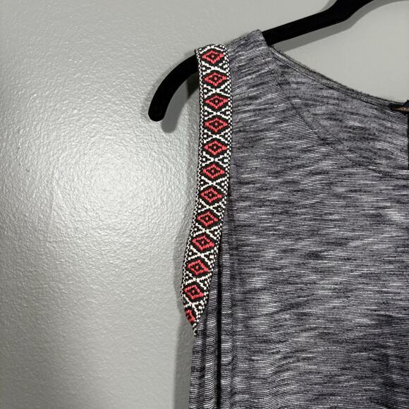 W5 Women's Gray Marled Boho Trim Sleeveless Top - Size Medium - Tribal Geometric - Picture 3 of 7
